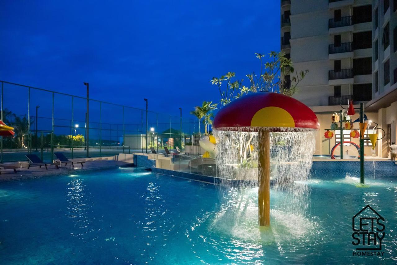 Luxury Couple Suites L Free Netflix L Massage Chair L Bathtub L Wifi 200Mbps L Town Area Bali Residence Malacca Екстериор снимка